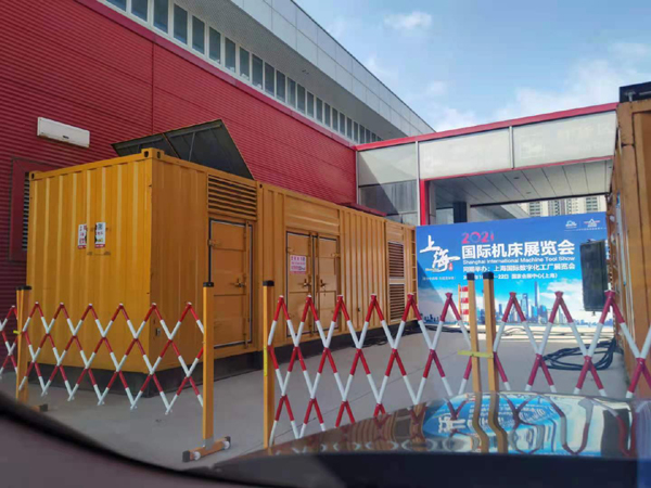 横山出租发电机-柴油发电机和汽油发电机哪个更好一些？